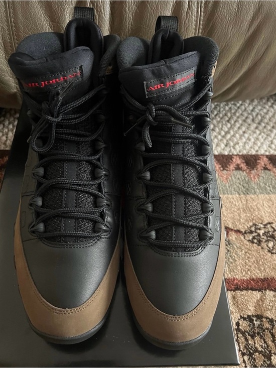 Air Jordan 9 Retro Olive main image 7